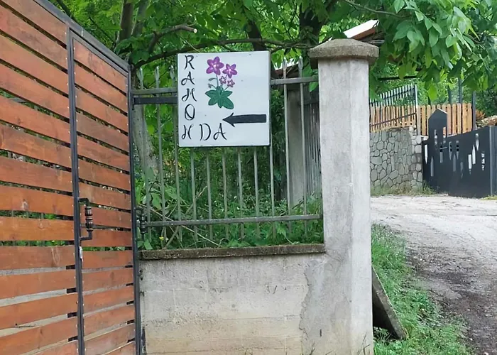 Villa Ramonda